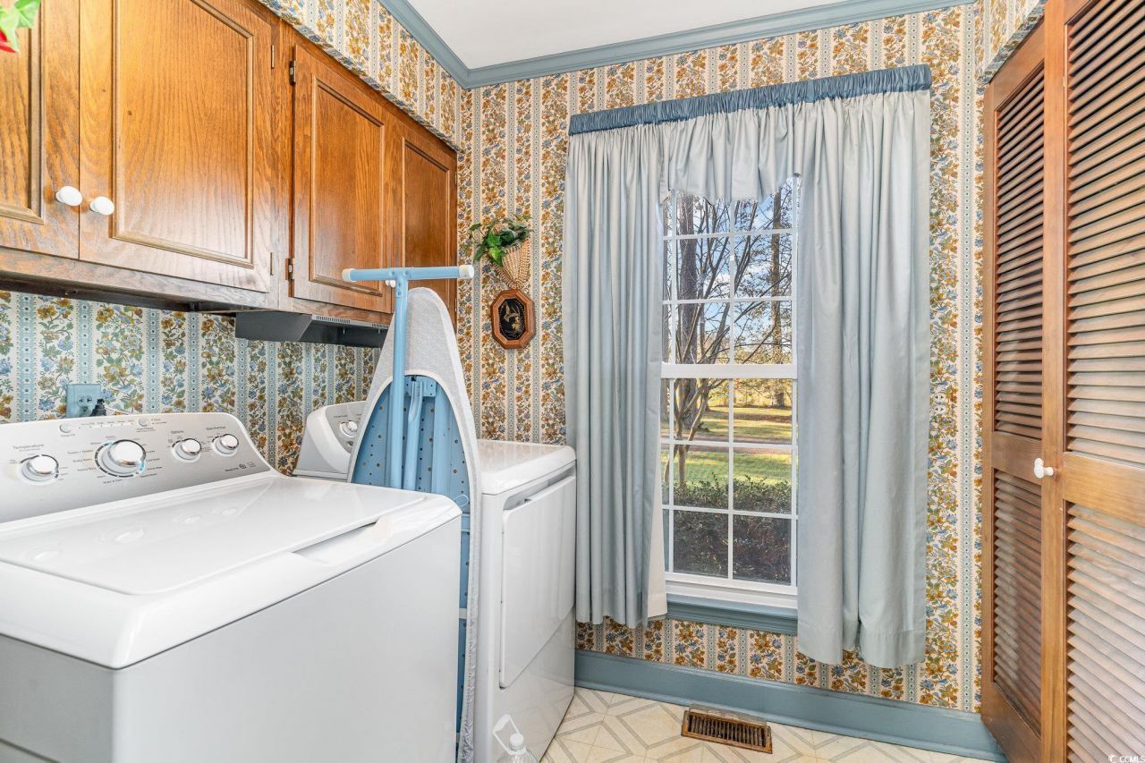 2807 Graham Rd. Photo 18