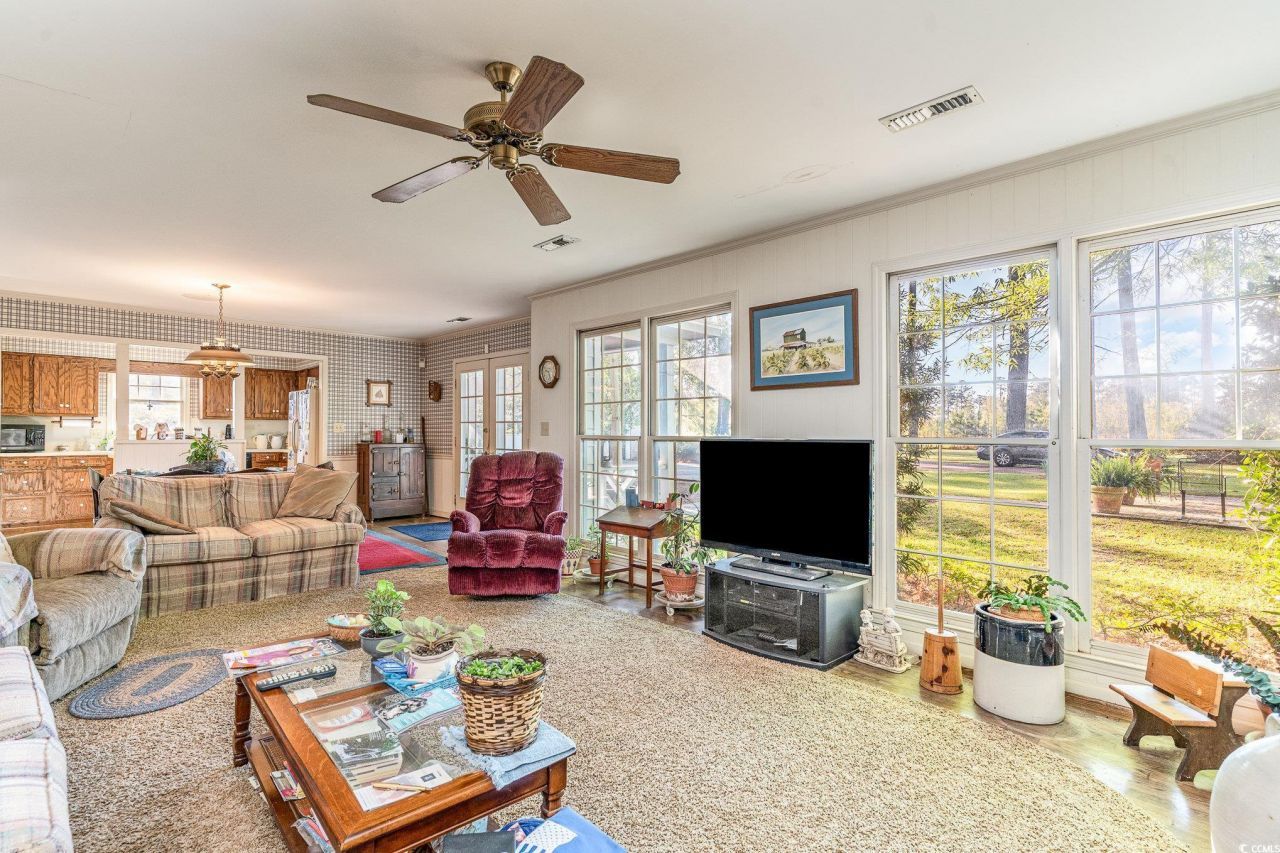 2807 Graham Rd. Photo 22