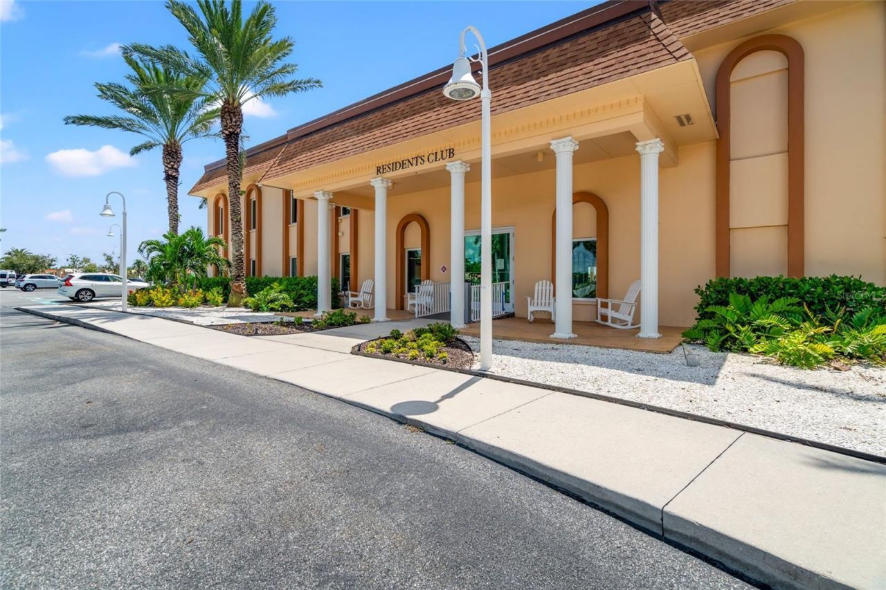 5200 Brittany Drive S, Unit 1202, Saint Petersburg, FL 33715 Photo