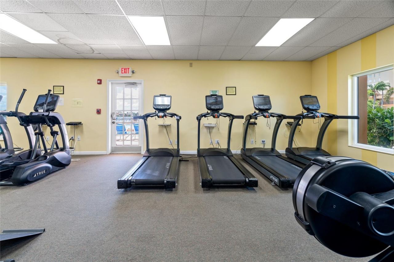 5200 Brittany Drive S, Unit 1202, Saint Petersburg, FL 33715 Photo