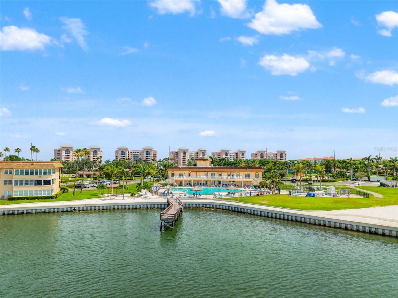 5200 Brittany Drive S, Unit 1202, Saint Petersburg, FL 33715 Photo