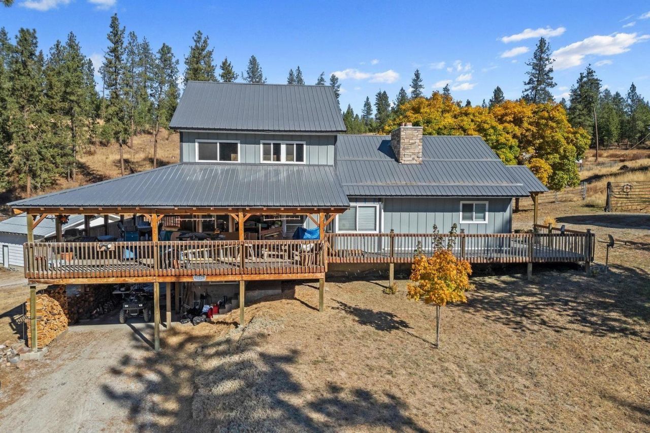 3226 Flyckt Rd, Chewelah, WA 99109 Main Photo