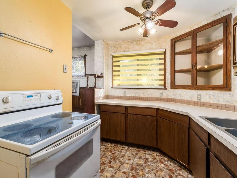 4310 Charlotte Road, Obetz, OH 43207 Photo 15