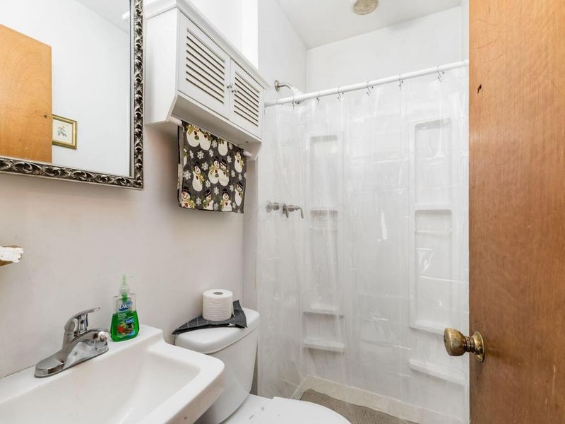 4310 Charlotte Road, Obetz, OH 43207 Photo 19