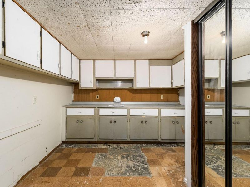 4310 Charlotte Road, Obetz, OH 43207 Photo 33