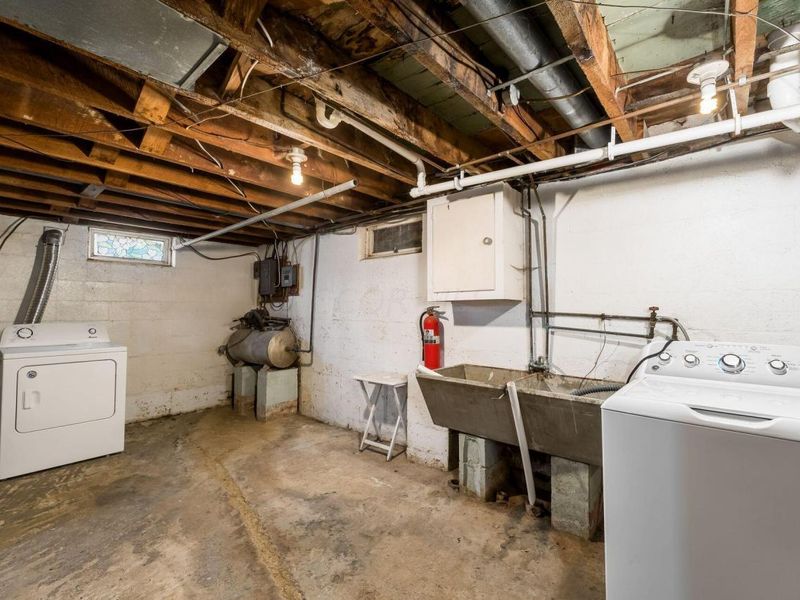 4310 Charlotte Road, Obetz, OH 43207 Photo 36