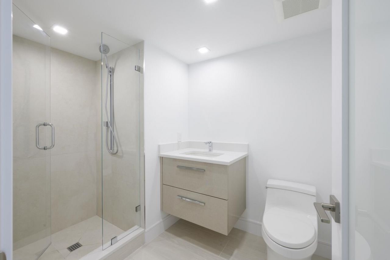 525 S Flagler Drive, Unit 14c, West Palm Beach, FL 33401 Photo