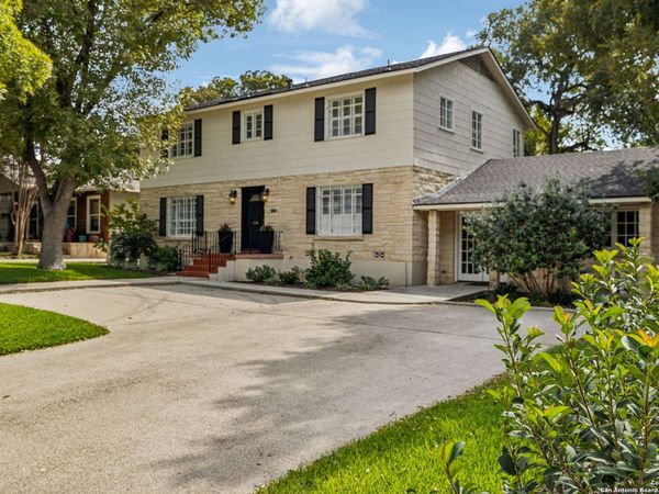 106 Morningside Dr, Terrell Hills, TX 78209