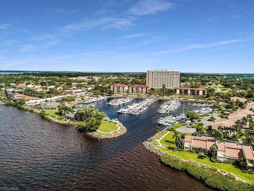 5260 S Landings Dr, Unit 805, Fort Myers, FL 33919 Photo