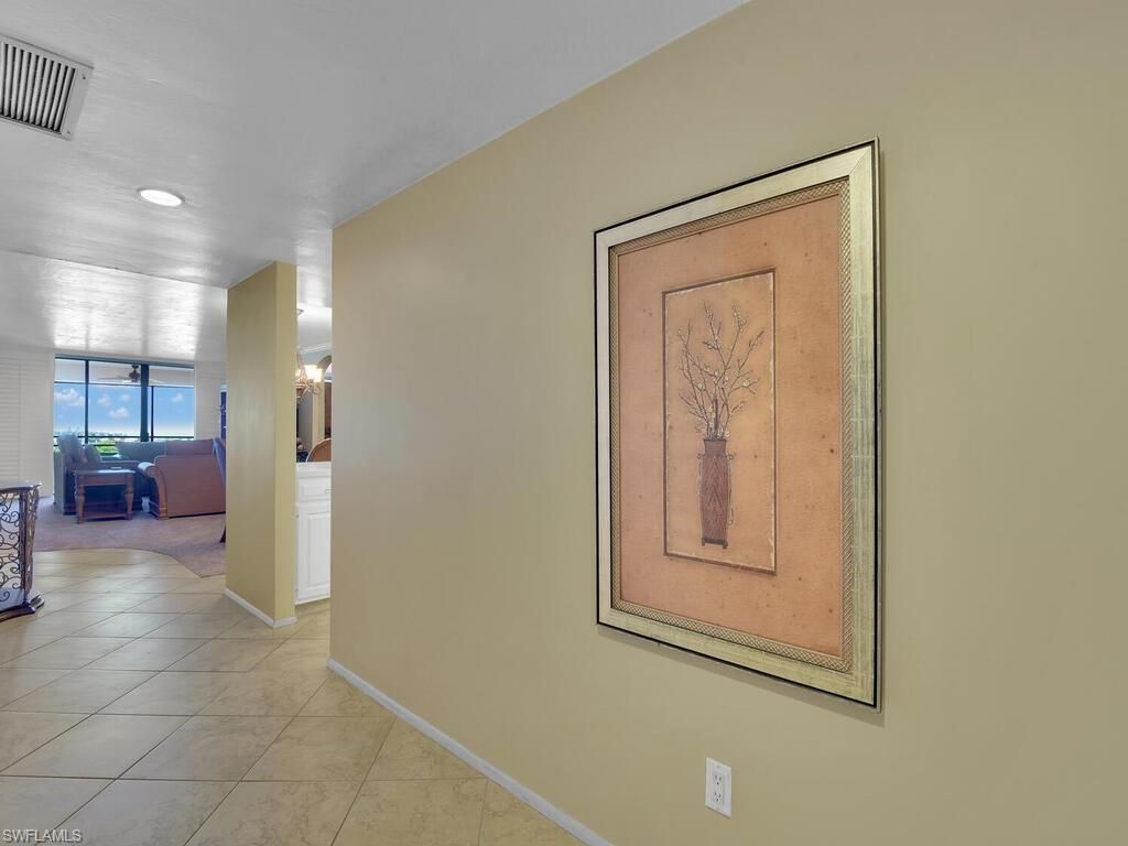 5260 S Landings Dr, Unit 805, Fort Myers, FL 33919 Photo