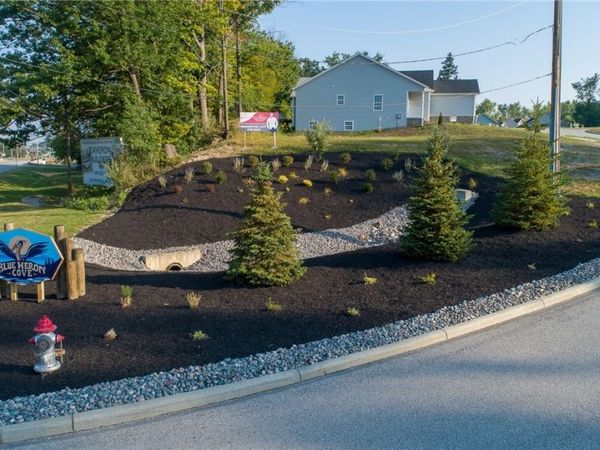 19 Blue Heron Court, Painesville, OH 44077