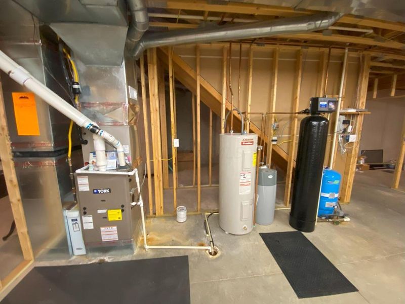 1010 W Herr Road, Urbana, OH 43078 Photo 32