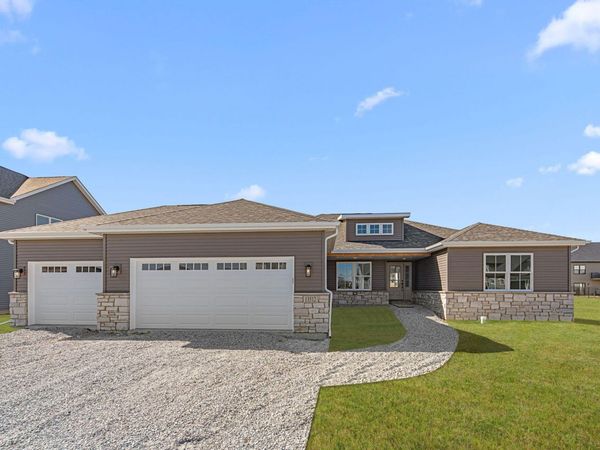 1269 77th Place, Merrillville, IN 46410