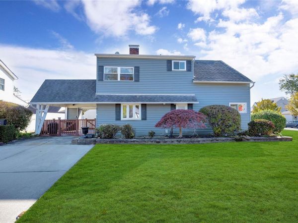 72 Horn Lane, Levittown, NY 11756