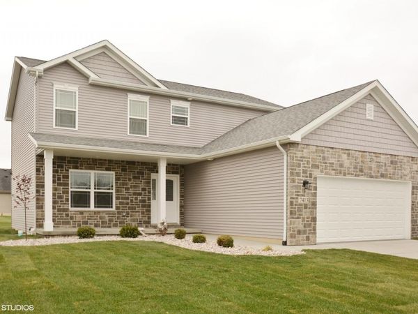1375 77th Place, Merrillville, IN 46410