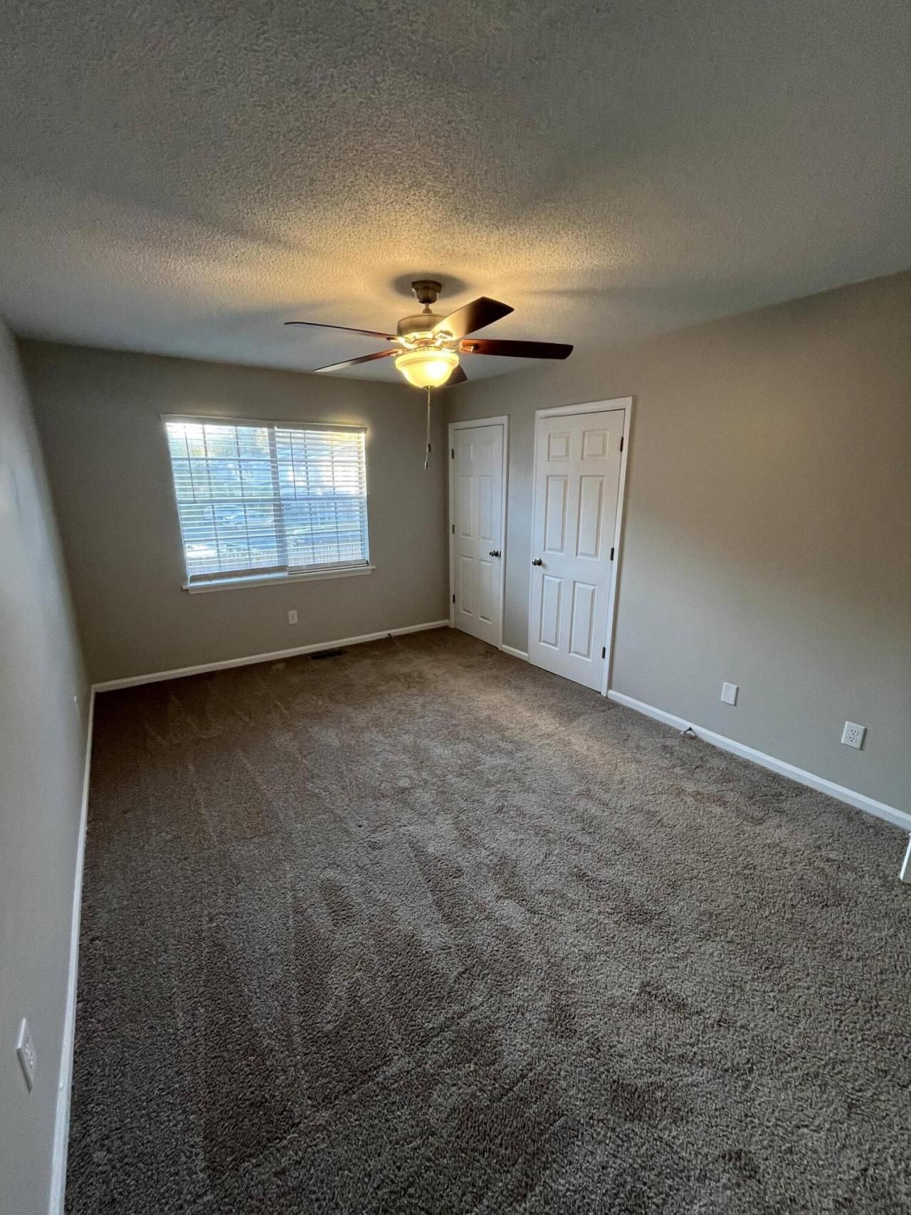 1463 Nantahala Boulevard Photo 5