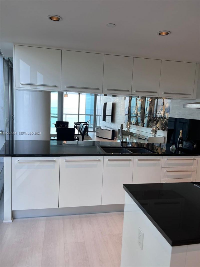 17121 Collins Ave, Unit 1208, Sunny Isles Beach, FL 33160 Photo