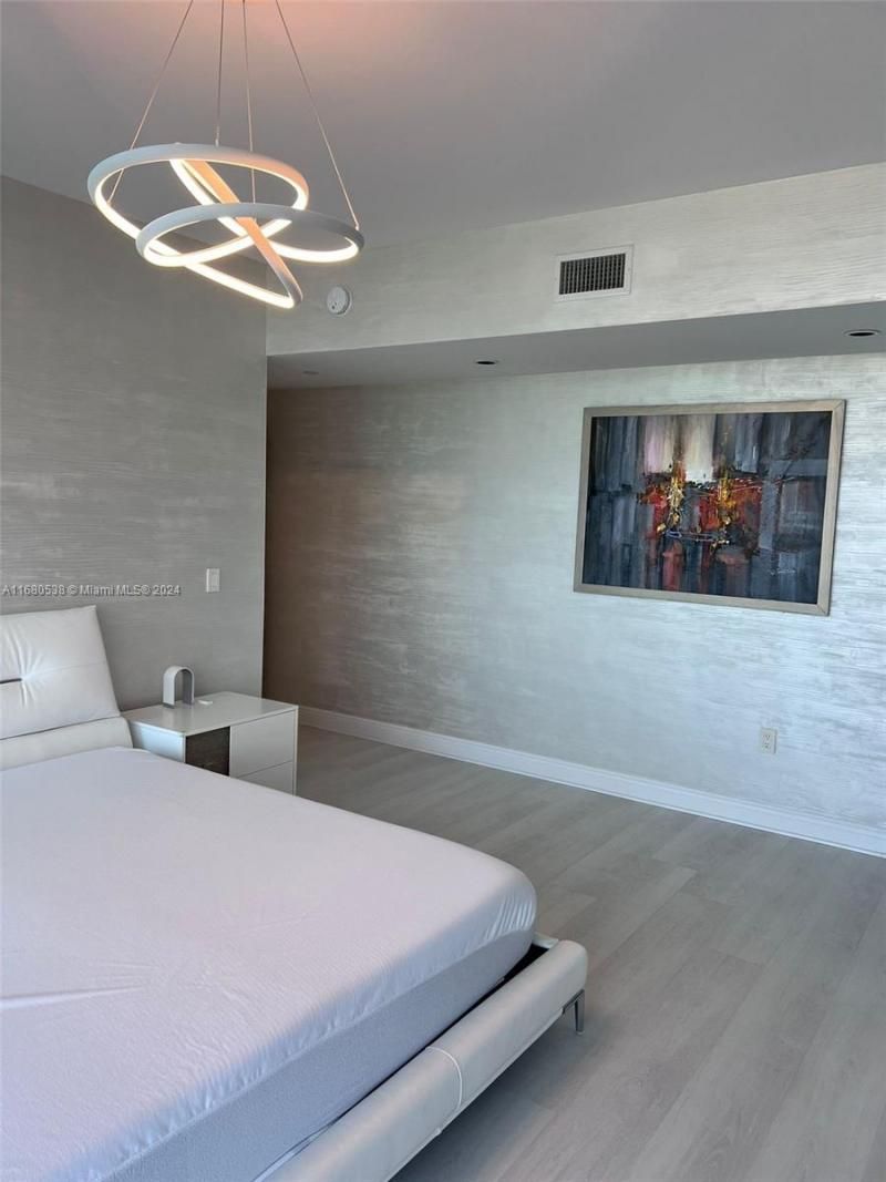 17121 Collins Ave, Unit 1208, Sunny Isles Beach, FL 33160 Photo