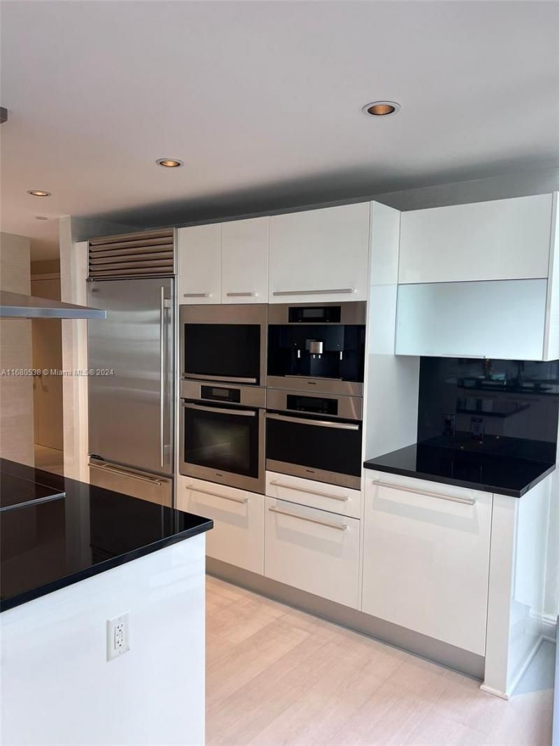 17121 Collins Ave, Unit 1208, Sunny Isles Beach, FL 33160 Photo