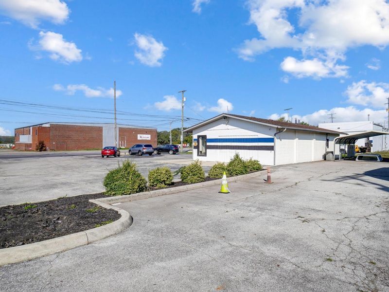 2340 S High Street, Columbus, OH 43207 Photo 10