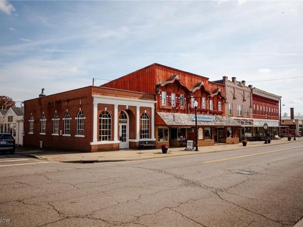 176 N Market Street, Shreve, OH 44676