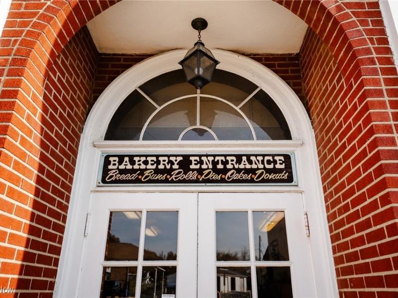 176 N Market Street, Shreve, OH 44676 Photo 10