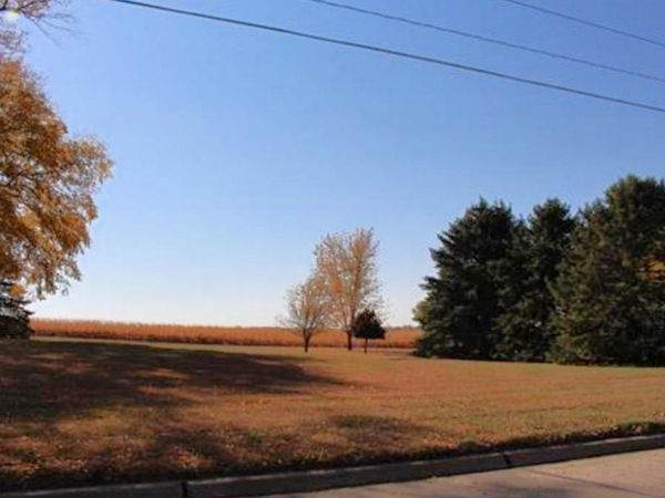 606 Park Avenue, Sac City, IA 50583