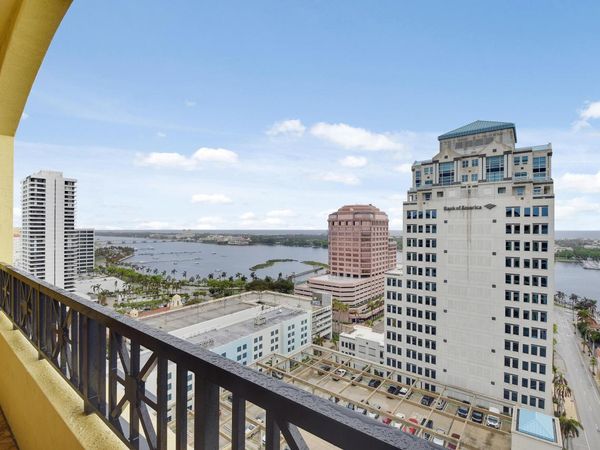 801 S Olive Avenue, Unit 211, West Palm Beach, FL 33401