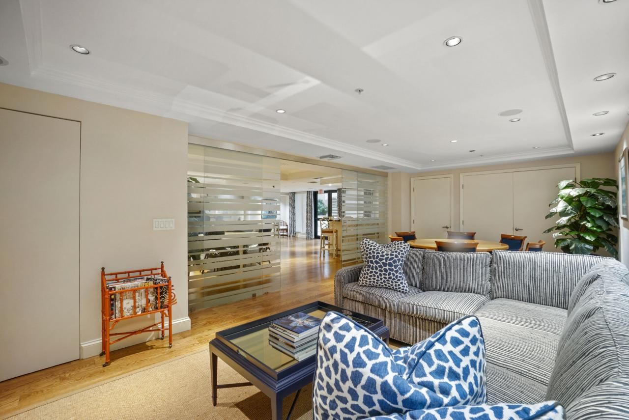 801 S Olive Avenue, Unit 211, West Palm Beach, FL 33401 Photo