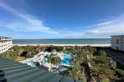 601 Retreat Beach Circle photo 4