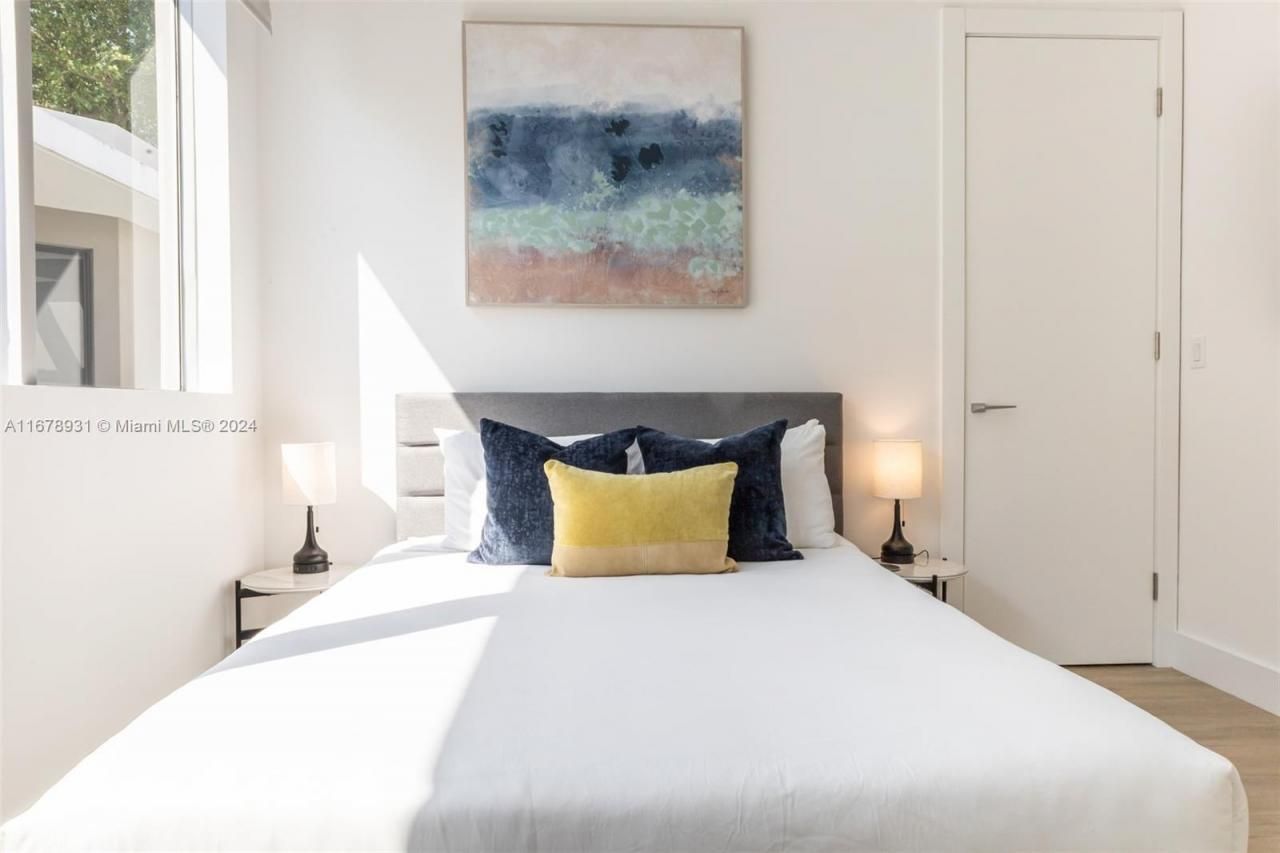 3110 Elizabeth St, Unit 3110, Miami, FL 33133 Photo