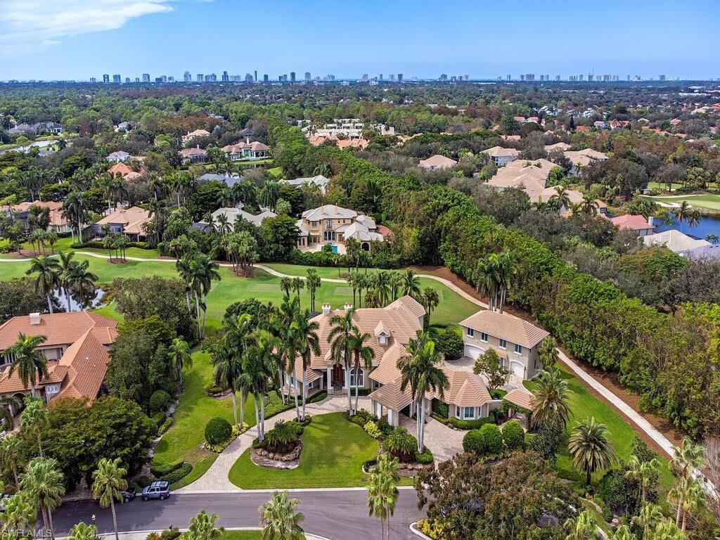 2835 Silverleaf Ln, Naples, FL 34105 Photo