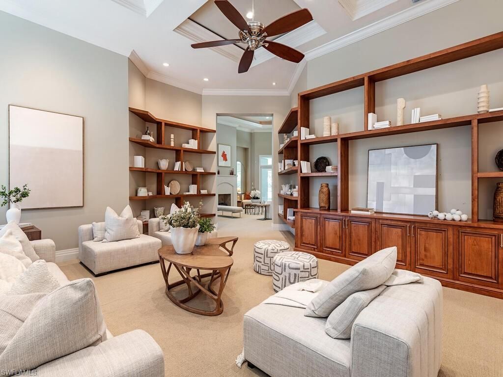 2835 Silverleaf Ln, Naples, FL 34105 Photo