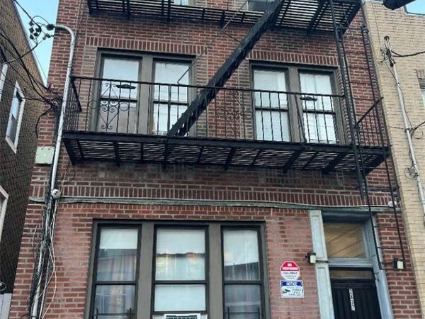 2837 WEST 15 Street, Brooklyn, NY 11224