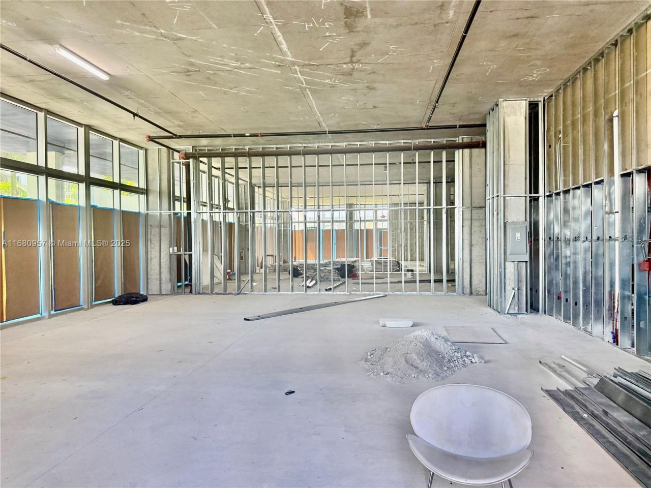 2820 NE 214th St, Unit 4, Aventura, FL 33180 Photo