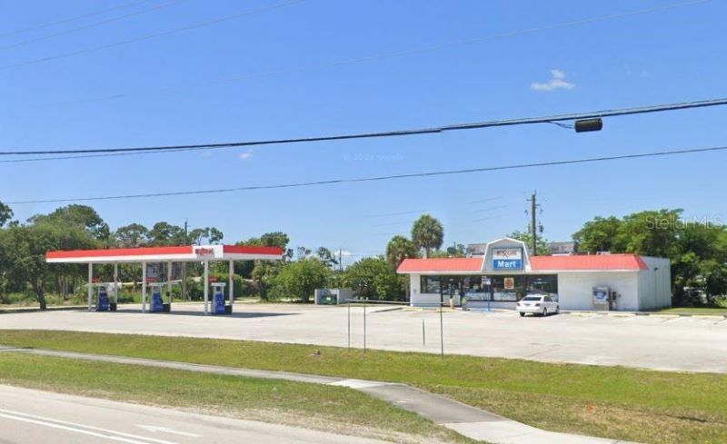 4504 SE Federal Highway, Stuart, FL 34997 Photo