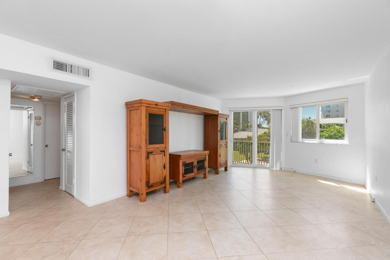 2700 Banyan Road, Unit 23, Boca Raton, FL 33432 Photo