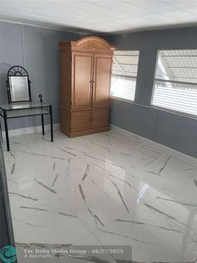 8700 SW 21st St, Davie, FL 33324 Photo