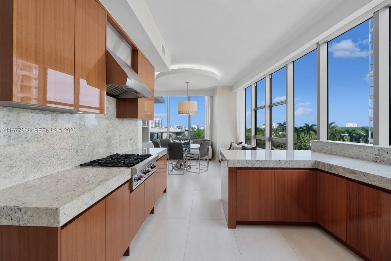9705 Collins Ave, Unit 501N, Bal Harbour, FL 33154 Photo