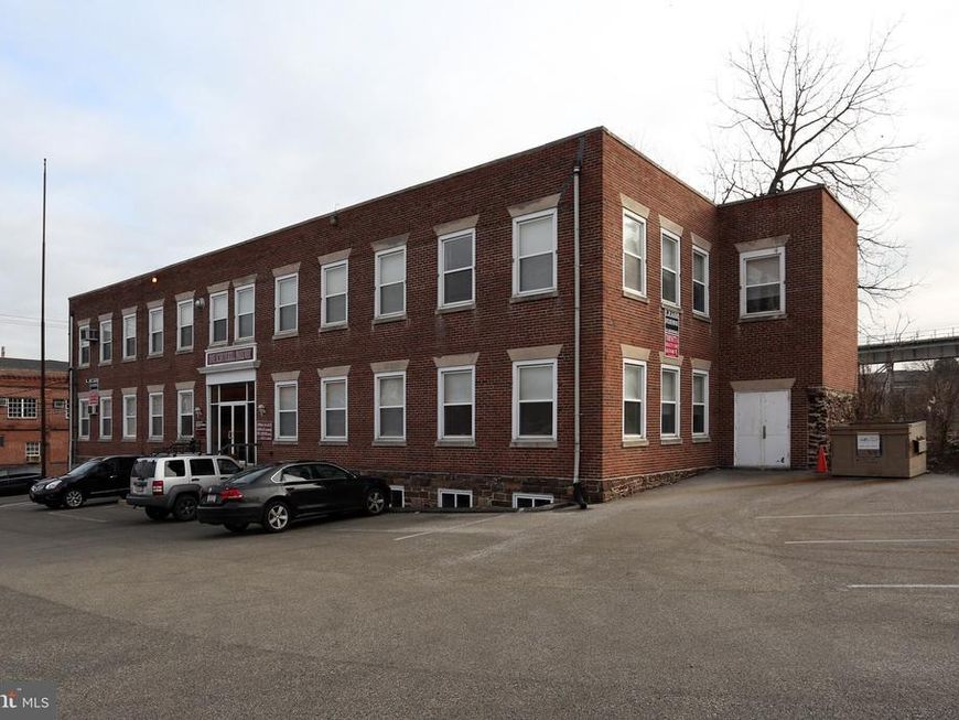 424 W Fourth Street, Bridgeport, PA 19405 Main Photo