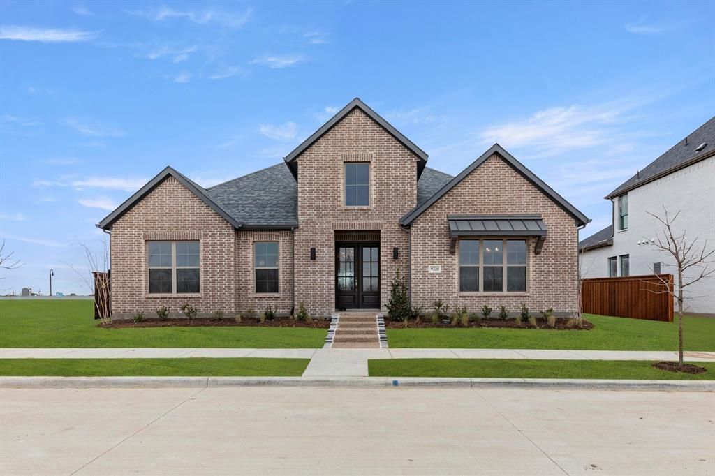 9320 Blooming Ivy Drive, Mesquite, TX 75126 Main Photo