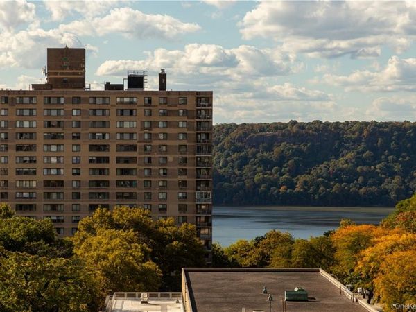 640 W 237th Street, Unit 12B, Bronx, NY 10463