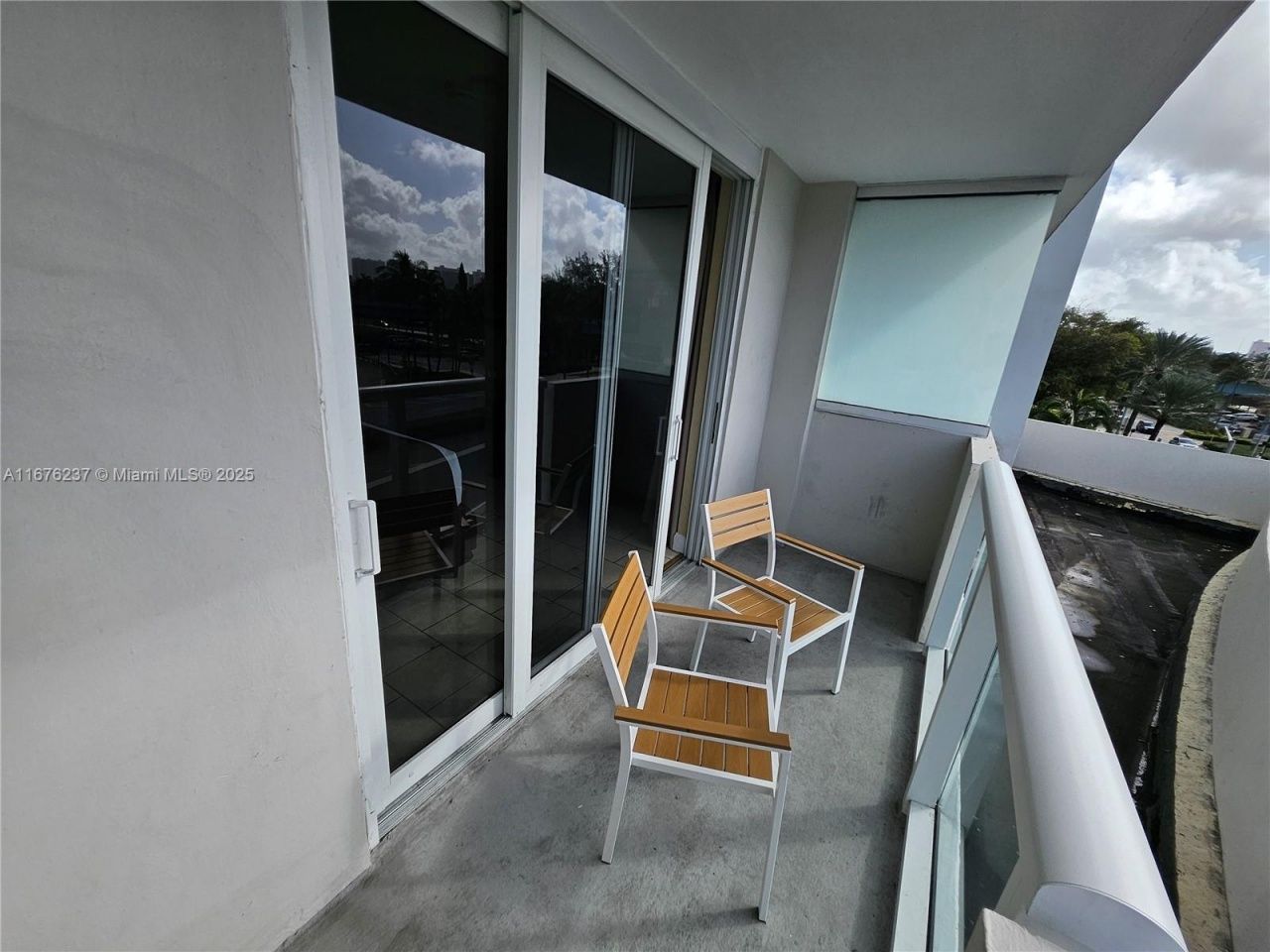 19201 Collins Ave, Unit 237, Sunny Isles Beach, FL 33160 Photo