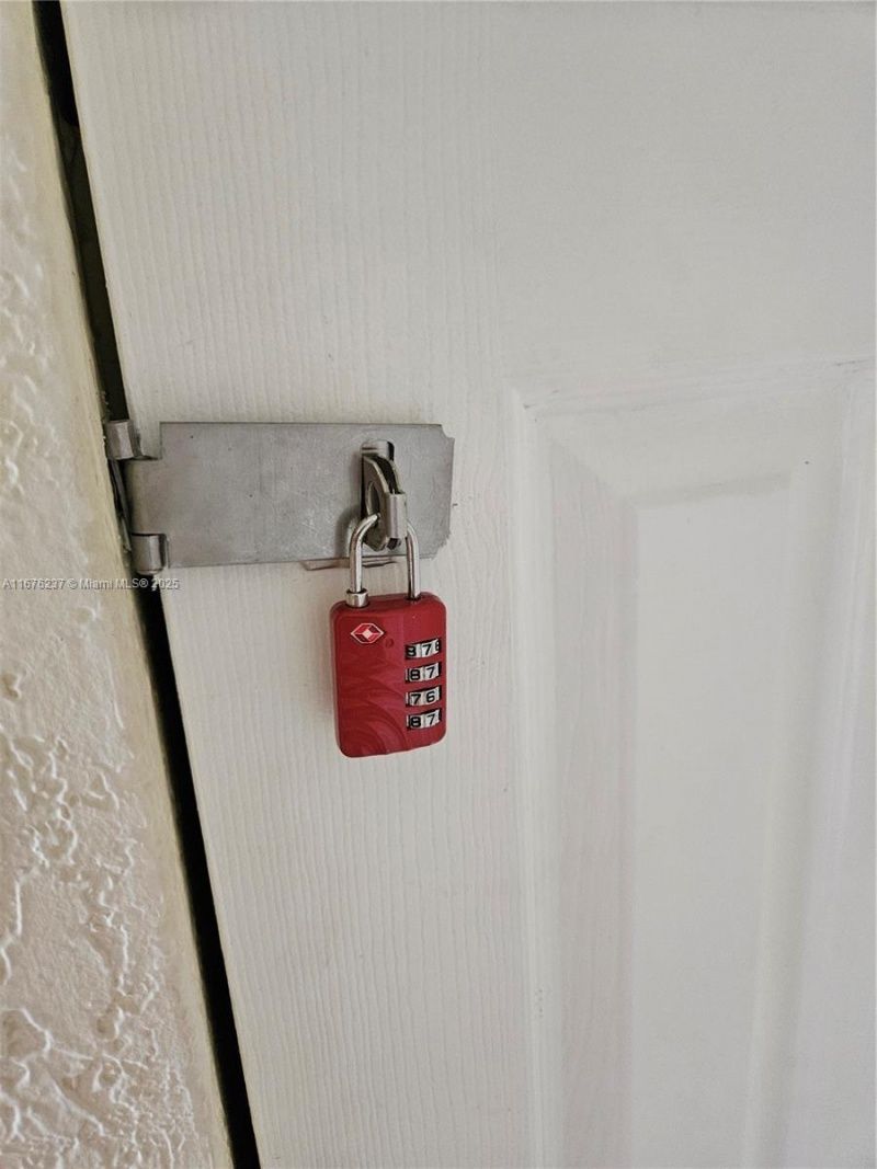 19201 Collins Ave, Unit 237, Sunny Isles Beach, FL 33160 Photo