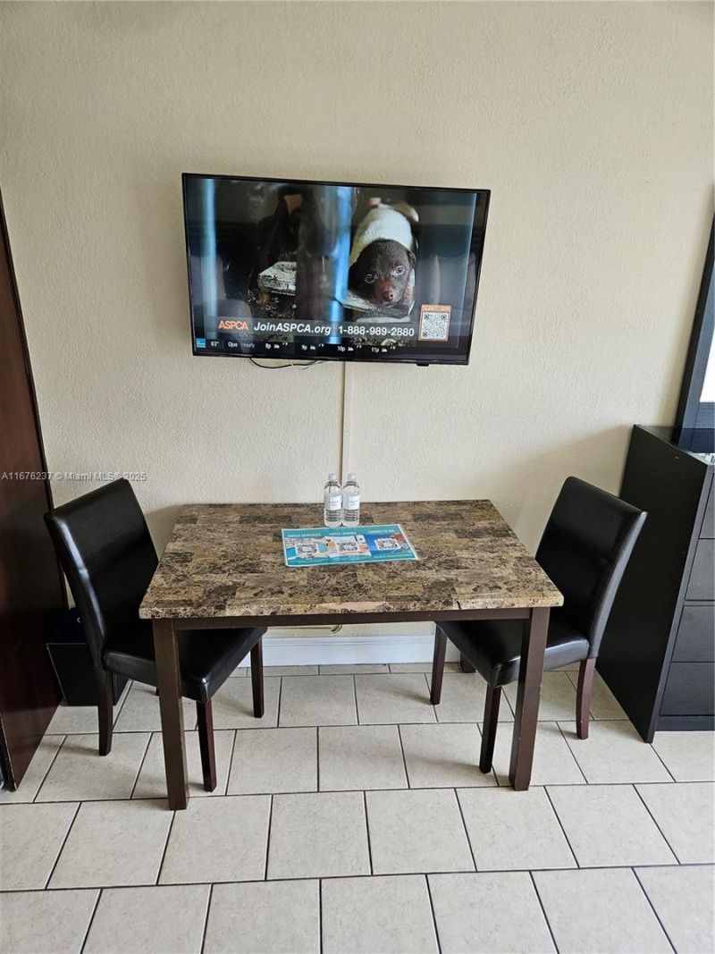 19201 Collins Ave, Unit 237, Sunny Isles Beach, FL 33160 Photo