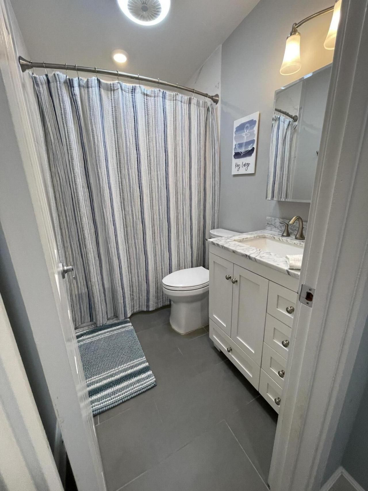 39 Lake Shore Drive, Key Largo, FL 33037 Photo