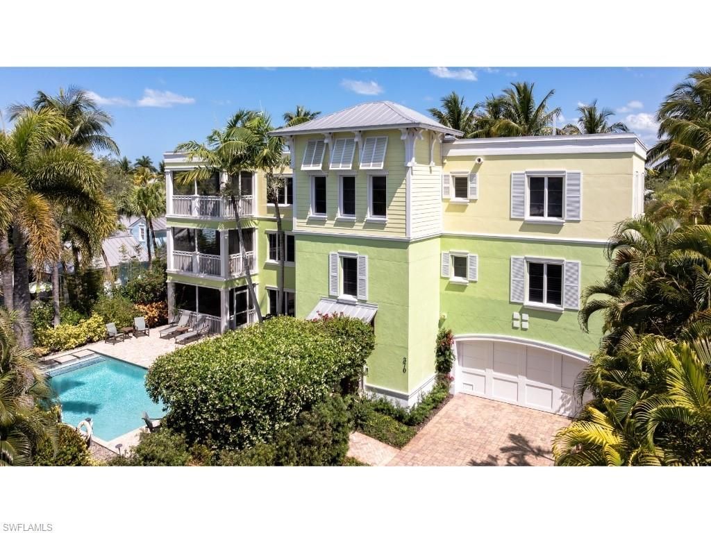 370 11th Ave S, Unit 2, Naples, FL 34102 Photo