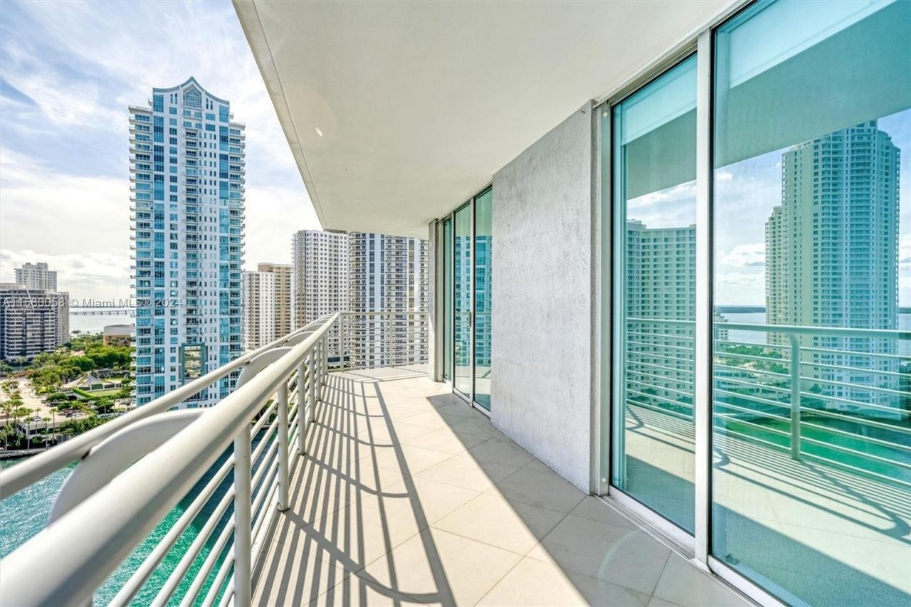 325 NE Biscayne Blvd, Unit 1923, Miami, FL 33131 Photo