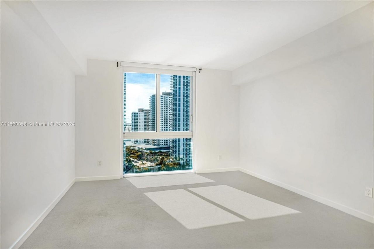 325 NE Biscayne Blvd, Unit 1923, Miami, FL 33131 Photo