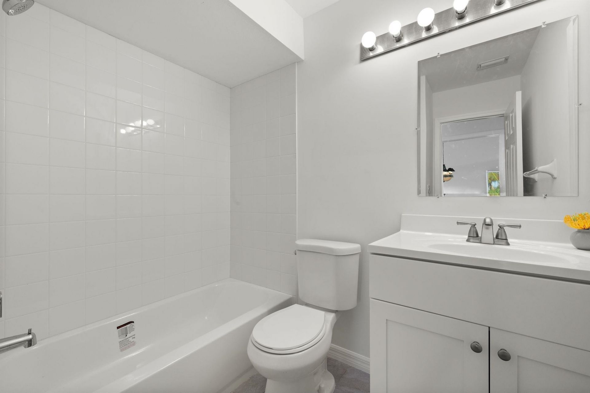16801 Sanibel Sunset Ct, Unit 401, Fort Myers, FL 33908 Photo